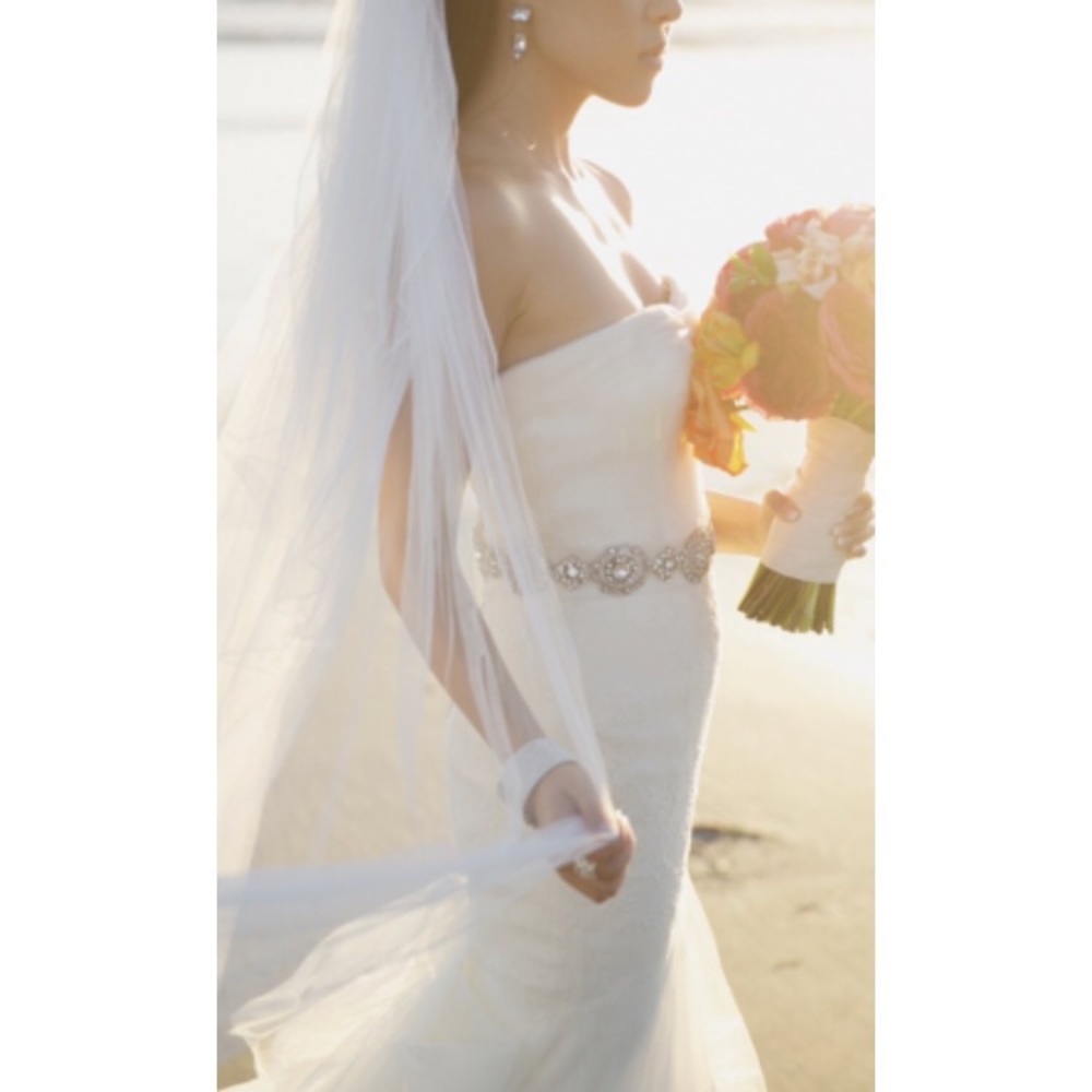 Vera Wang Georgina wedding dress
